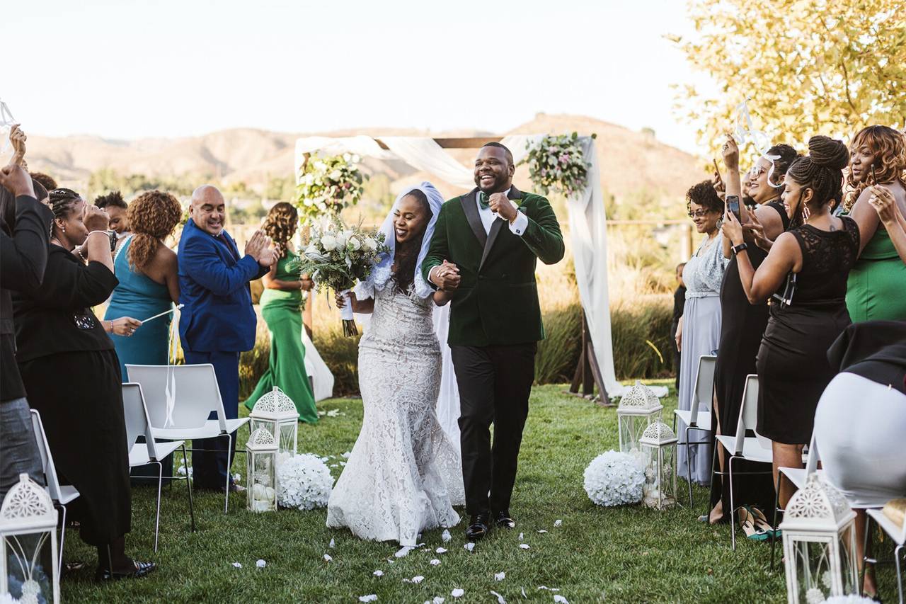 Floral And Decor: